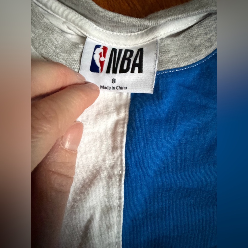 NBA New York Knicks T Shirt Boys 8 Worn Once - Picture 2 of 2